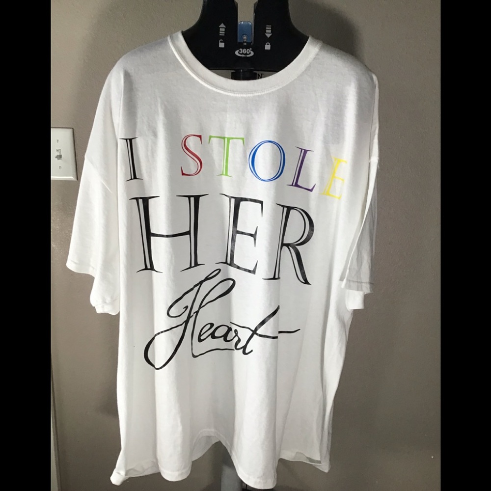 Gildan shirt